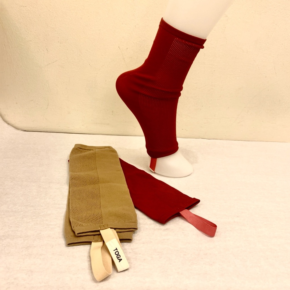 TOGA Red and Tan Fashion Socks